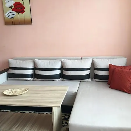 Prestige Sunny Apartamento *
